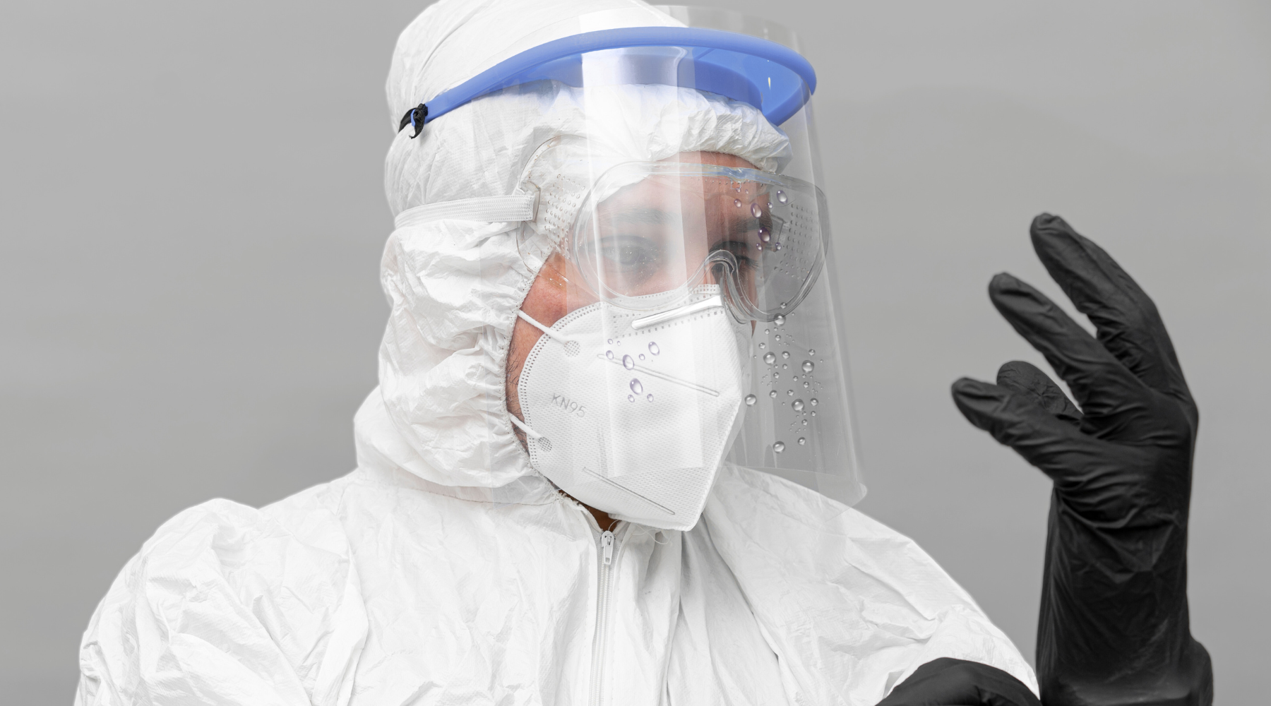 PPE for Droplet Precautions: The 4 Essential Items You Must Wear
