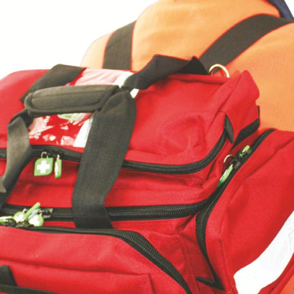 astAid R4 Constructa Medic™ First Aid Kit backpack strapping
